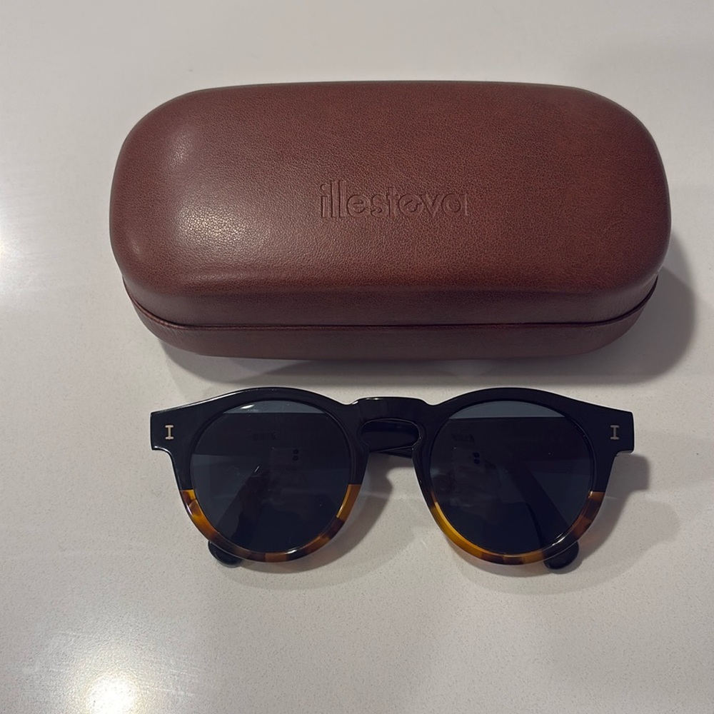 Illesteva Leonard Sunglasseses